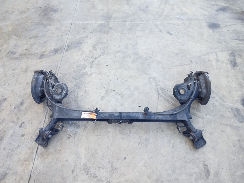 Recambio de puente trasero para peugeot 3008 i monospace (0u_) 1.2 referencia OEM IAM 5148W3  