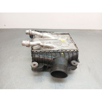 Recambio de intercooler para jaguar f-pace (x761) 3.0 sdv6 awd referencia OEM IAM T2H46680 gx636k775ad 