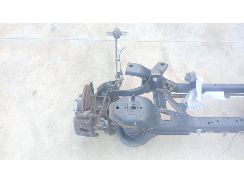Recambio de puente trasero para ford focus iii 1.6 tdci referencia OEM IAM 2320059  