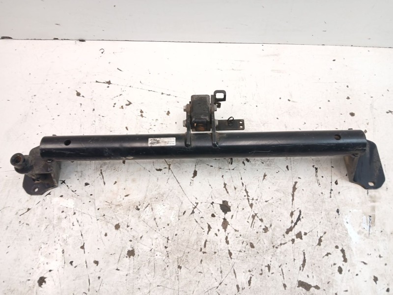 Recambio de refuerzo paragolpes trasero para bmw 1 (f40) 116 d referencia OEM IAM 200558M01030  