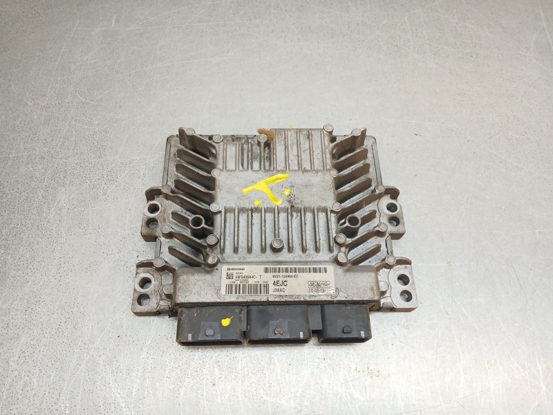 Recambio de centralita motor uce para ford fiesta vi (cb1, ccn) 1.4 tdci referencia OEM IAM 8v2112a650ec  