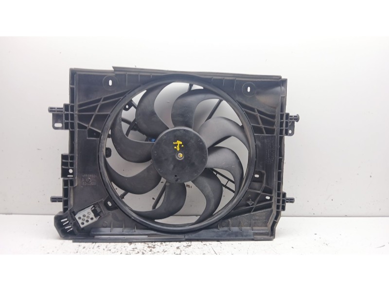 Recambio de electroventilador para renault captur i (j5_, h5_) 1.2 tce 120 referencia OEM IAM 214818664R 214810048R 214818009r