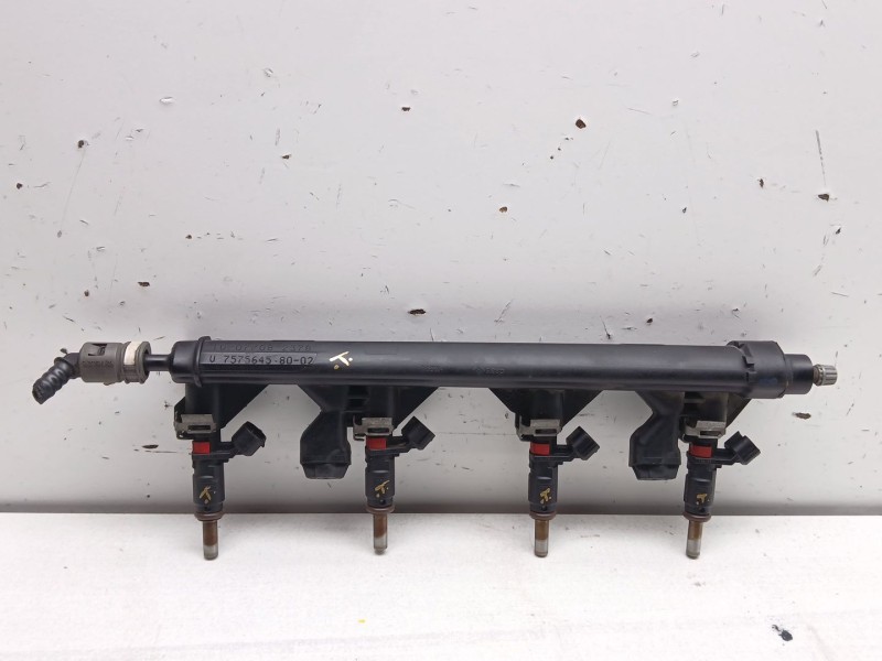 Recambio de rampa inyectora para citroën c4 berlina cool referencia OEM IAM u7575645  