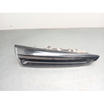 PILOTO TRASERO IZQUIERDO INTERIOR 265553734R 