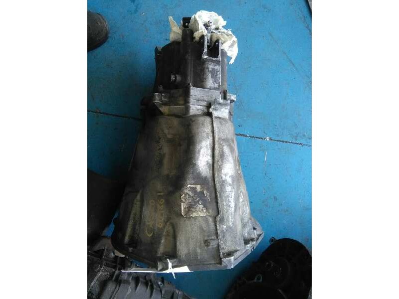 Recambio de caja cambios para mercedes-benz vito (w638) caja cerrada referencia OEM IAM R2112610901 <CASCO> 