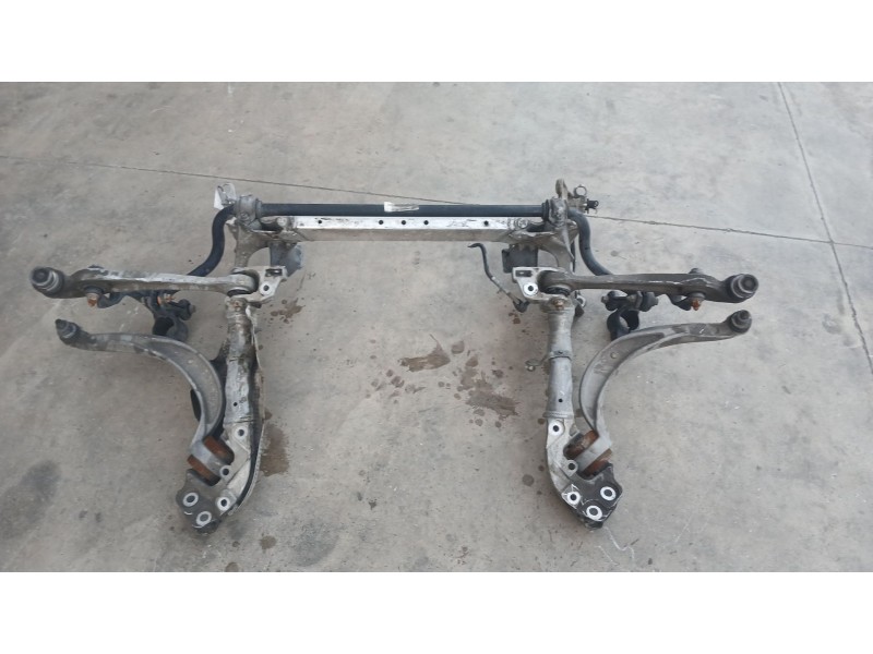 Recambio de puente delantero para audi a4 b8 avant (8k5) 2.0 tdi referencia OEM IAM 8T0399315H  