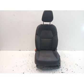 ASIENTO DELANTERO IZQUIERDO 