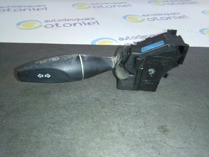 Recambio de mando intermitentes para ford fiesta (cbk) ambiente referencia OEM IAM   