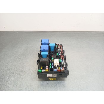 CAJA RELES / FUSIBLES 284B74633R 243801284r 