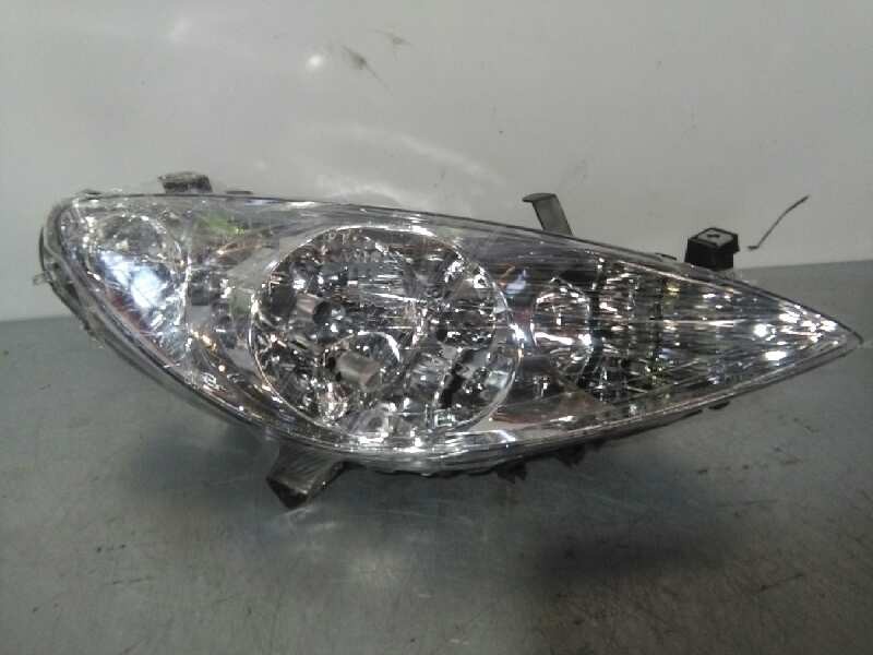 Recambio de faro derecho para peugeot 307 (s1) referencia OEM IAM 6205Z3 NUEVO CON ANTINIEBLA H7+H1+H1
