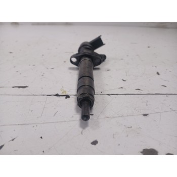 Recambio de inyector para renault master ii phase 2 caja cerrada 2.5 diesel referencia OEM IAM 0445110141  
