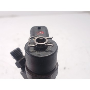 Recambio de inyector para renault master ii phase 2 caja cerrada 2.5 diesel referencia OEM IAM 0445110141  