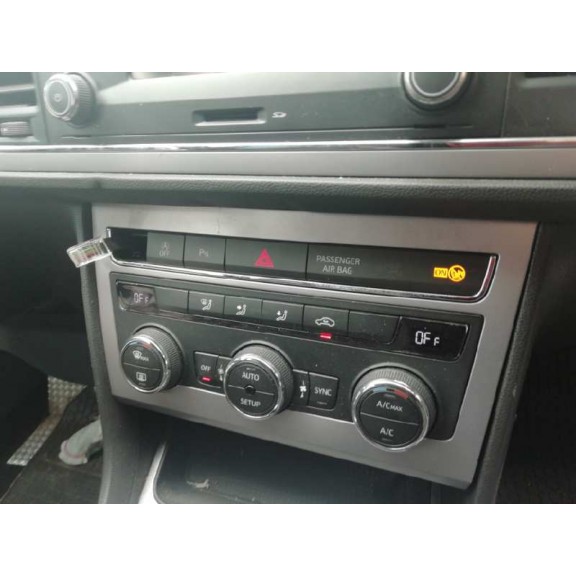 Recambio de mando climatizador para seat leon st (5f8) x-perience 4drive referencia OEM IAM   