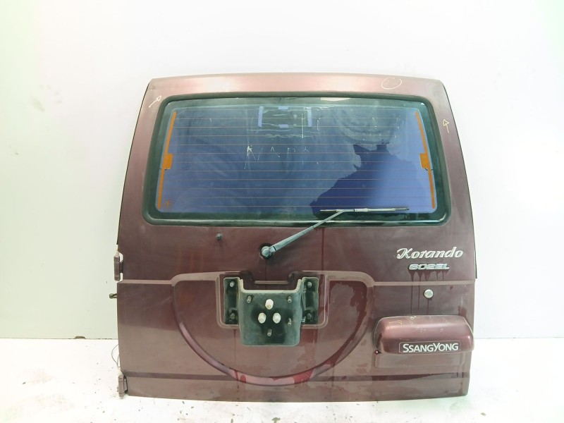 Recambio de porton trasero para ssangyong korando 2.9 diesel referencia OEM IAM 6400306059  