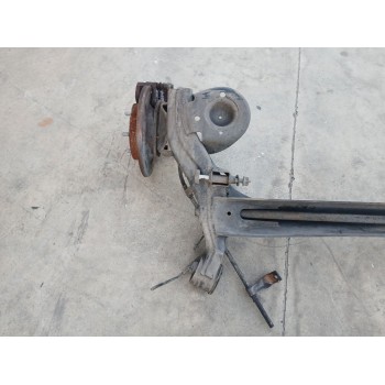 Recambio de puente trasero para kia venga (yn) 1.4 crdi 90 referencia OEM IAM 551001K000  