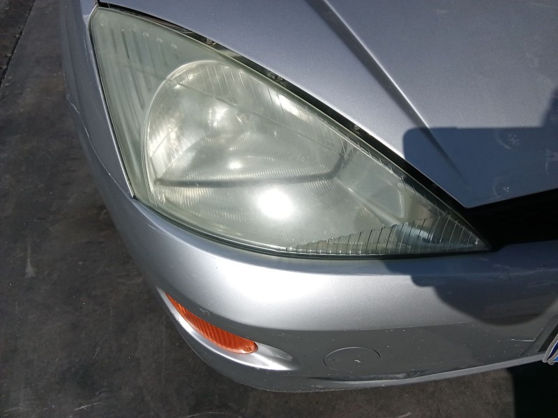 Recambio de faro derecho para ford focus i (daw, dbw) 1.6 16v referencia OEM IAM 1152095  