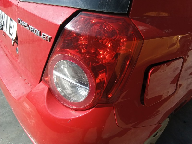 Recambio de piloto trasero derecho para chevrolet aveo / kalos hatchback (t250, t255) 1.2 referencia OEM IAM 95952067  