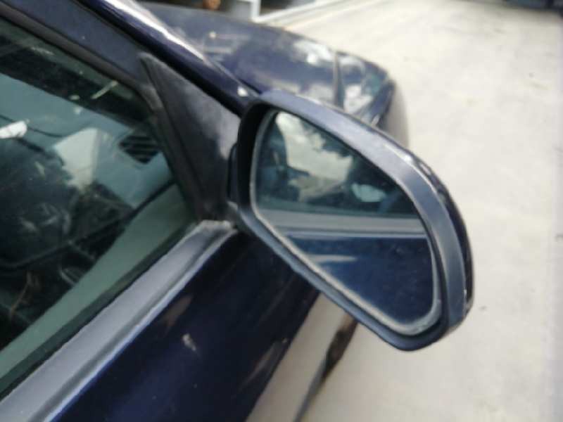 Recambio de retrovisor derecho para hyundai elantra (xd) 2.0 crdi comfort (5-ptas.) referencia OEM IAM  ELECTRICO 