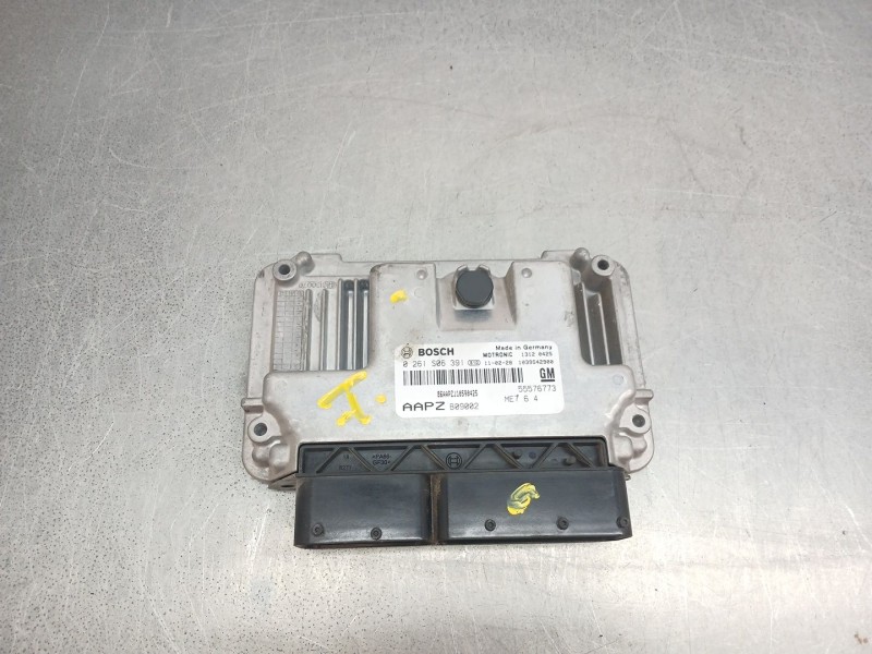 Recambio de centralita motor uce para opel insignia berlina edition referencia OEM IAM 0261s06391 55576773 