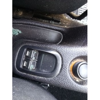 MANDO ELEVALUNAS DELANTERO IZQUIERDO VERE4399 