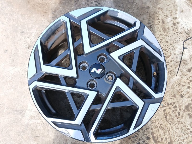 Recambio de llanta para hyundai i20 iii (bc3, bi3) 1.2 referencia OEM IAM 52910Q0530 X1 17 PULGADAS