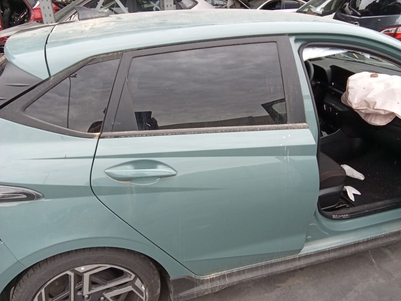 Recambio de puerta trasera derecha para hyundai i20 iii (bc3, bi3) 1.2 referencia OEM IAM 77004Q0000  