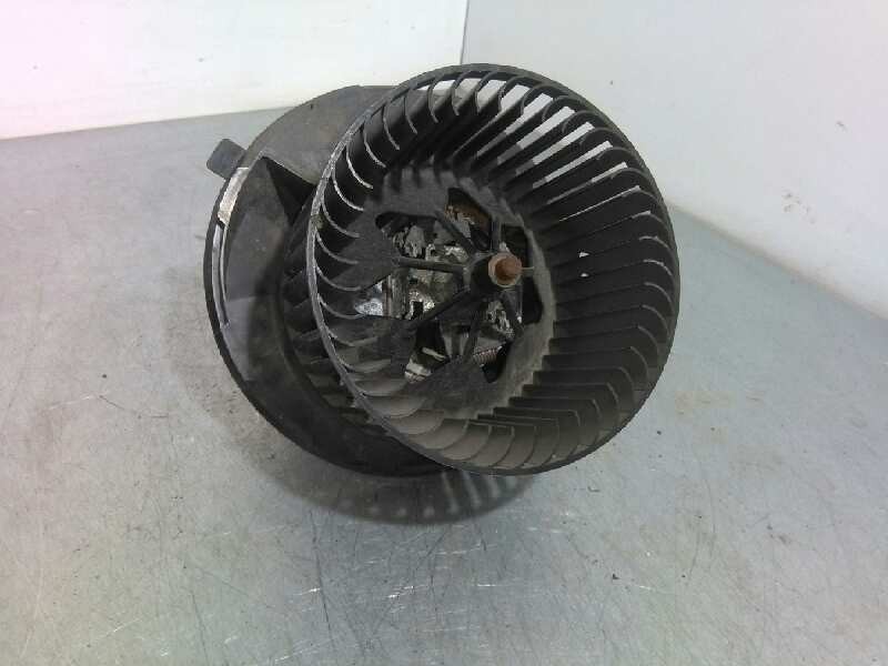 Recambio de motor calefaccion para volkswagen golf vi (5k1) rabbit bluemotion referencia OEM IAM 1K1819015C  2 PINS