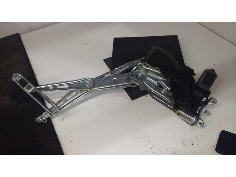 Recambio de elevalunas delantero derecho para opel zafira a blue line referencia OEM IAM  ELECTRICO 6 PINS