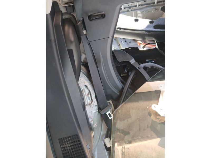 Recambio de cinturon seguridad trasero izquierdo para lexus is iii (_e3_) 300h (ave30_) referencia OEM IAM   