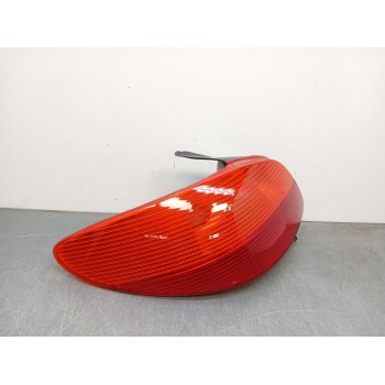 Recambio de piloto trasero izquierdo para peugeot 206 berlina referencia OEM IAM 6350p1 16544031 