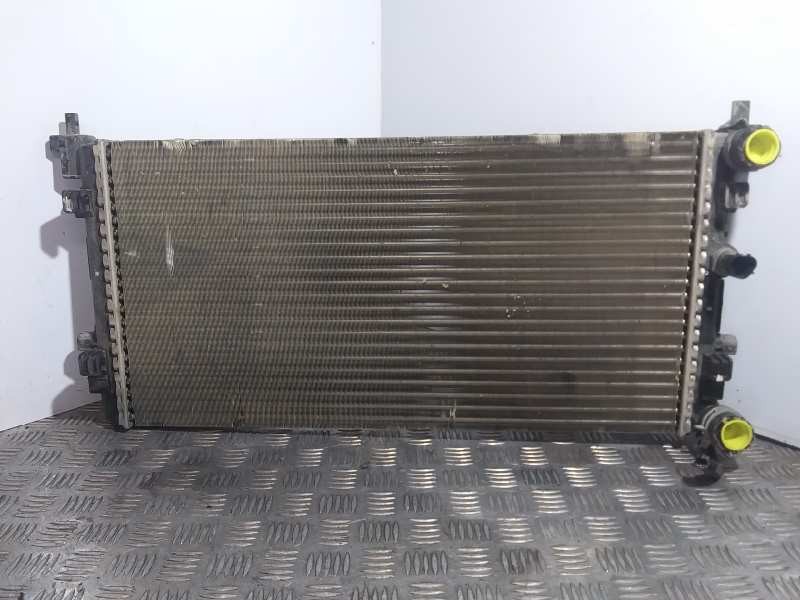Recambio de radiador agua para volkswagen polo (6r1) advance referencia OEM IAM 6RS121253  