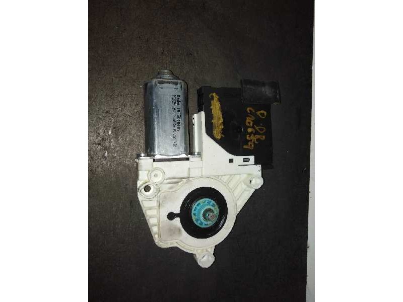 Recambio de motor elevalunas delantero derecho para volkswagen passat berlina (3c2) 2.0 tdi referencia OEM IAM 1K0959702P  