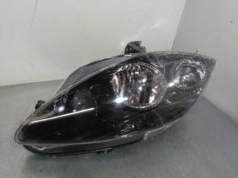 Recambio de faro izquierdo para seat leon (1p1) referencia OEM IAM 5P1941005E NUEVO 2ª FASE 09>12 H7+H1