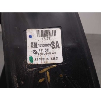 Recambio de retrovisor izquierdo para opel zafira b 1.9 cdti referencia OEM IAM 13131969 NO ABATIBLE 5 CABLES