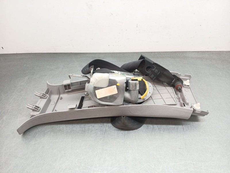 Recambio de pretensor airbag delantero derecho para hyundai i30 (gd) 1.4 crdi referencia OEM IAM 88820a6100tx  