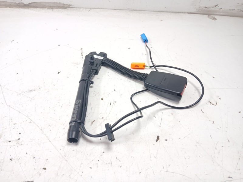 Recambio de pretensor airbag delantero derecho para land rover discovery 2.7 td v6 cat referencia OEM IAM evb500670pma  