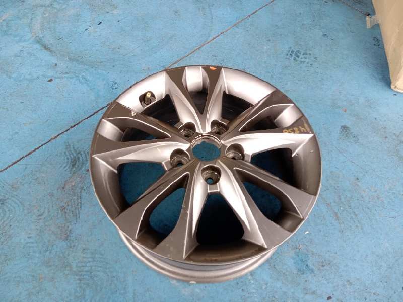 Recambio de llanta para hyundai ix35 sle 2wd referencia OEM IAM 6.5JX16 ET48 X1 16