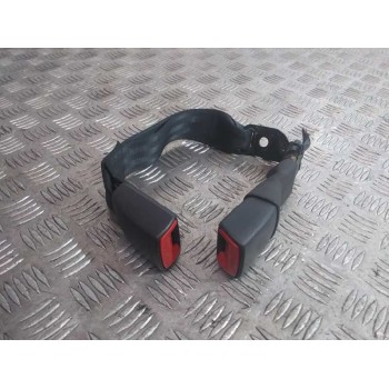 Recambio de enganche cinturon para toyota auris 2.0 d-4d cat referencia OEM IAM  TRAS IZQ Y CENTRAL 