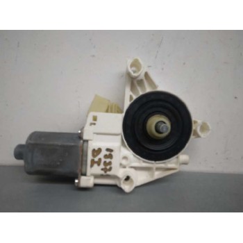 MOTOR ELEVALUNAS DELANTERO IZQUIERDO A2518200742 0130822273 5 PINS