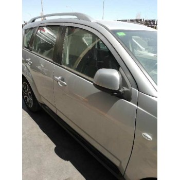 PUERTA DELANTERA DERECHA 