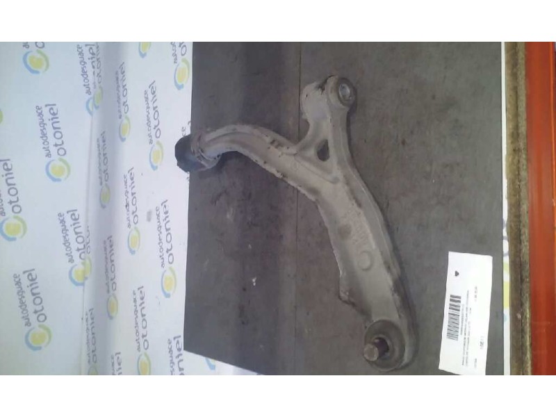 Recambio de brazo suspension inferior delantero derecho para chrysler voyager (gs) 2.5 td referencia OEM IAM   