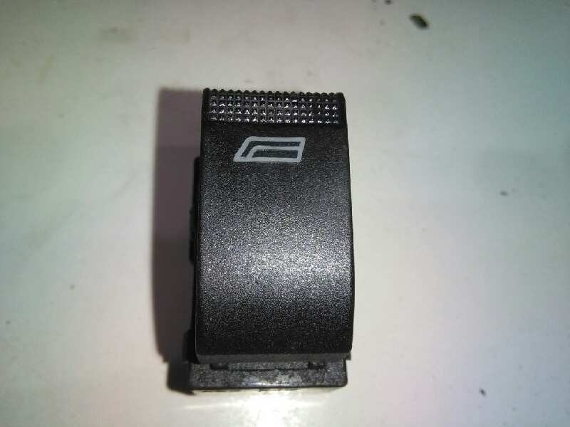 Recambio de mando elevalunas delantero derecho para audi a3 (8l) 1.9 tdi ambition referencia OEM IAM   