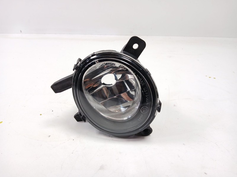 Recambio de faro antiniebla derecho para bmw 1 (f20) 116 i referencia OEM IAM 13690012  