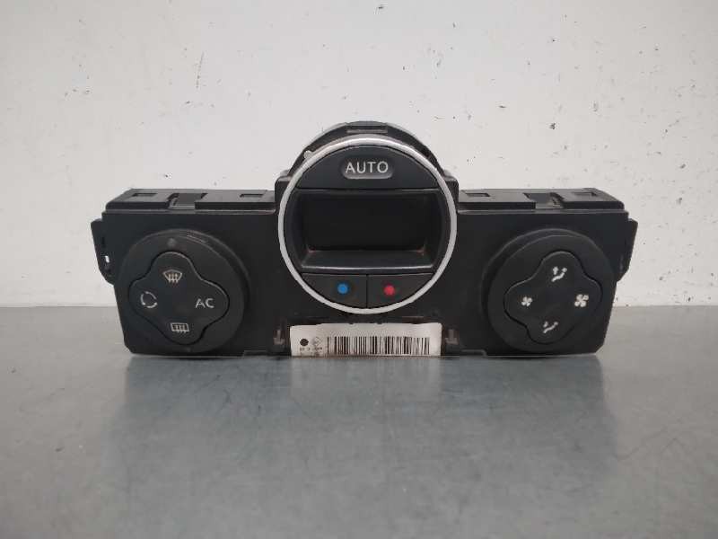 Recambio de mando climatizador para renault clio iii 1.5 dci diesel cat (k9k-830) referencia OEM IAM 8200296683  
