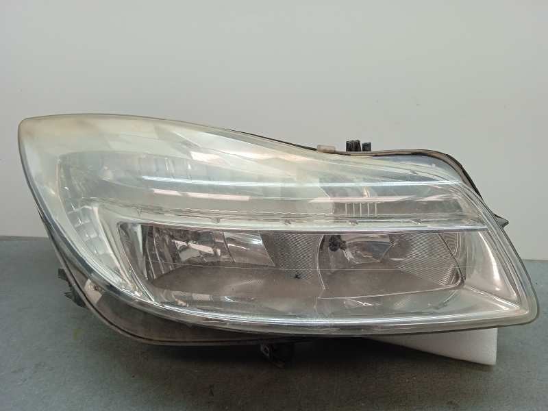 Recambio de faro derecho para opel insignia berlina 2.0 cdti cat referencia OEM IAM 13226783  