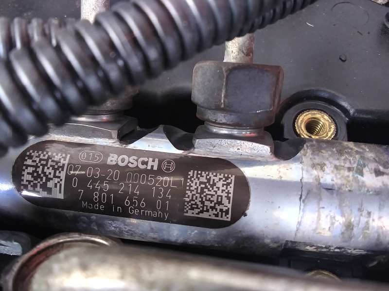 Recambio de rampa inyectora para bmw serie 1 berlina (e81/e87) 118d referencia OEM IAM 0445214134  