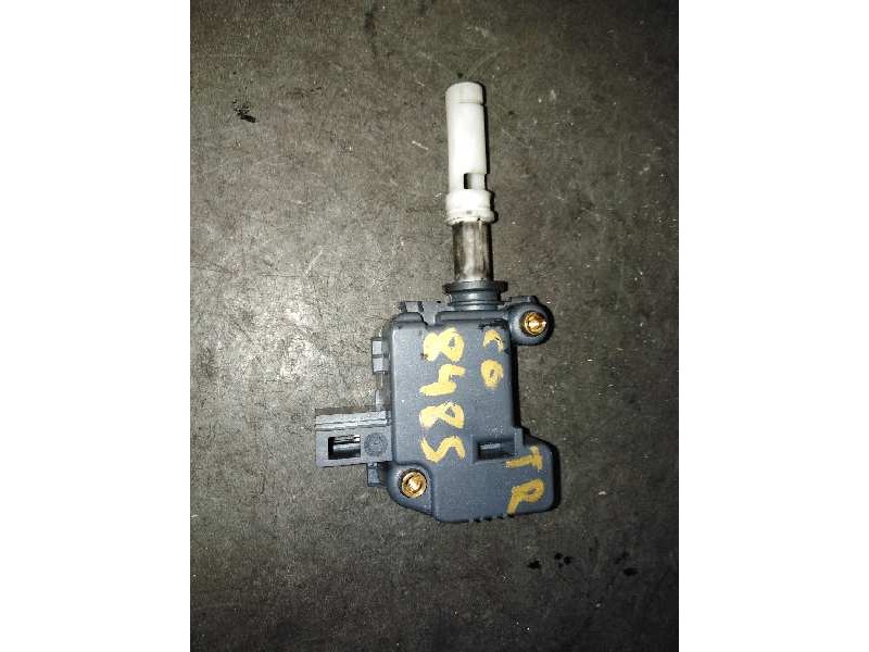 Recambio de motor cierre centralizado porton para skoda superb (3u4) classic referencia OEM IAM   