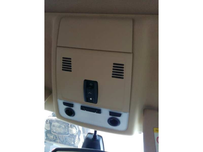 Recambio de luz interior para bmw x1 (e84) xdrive 18d referencia OEM IAM   