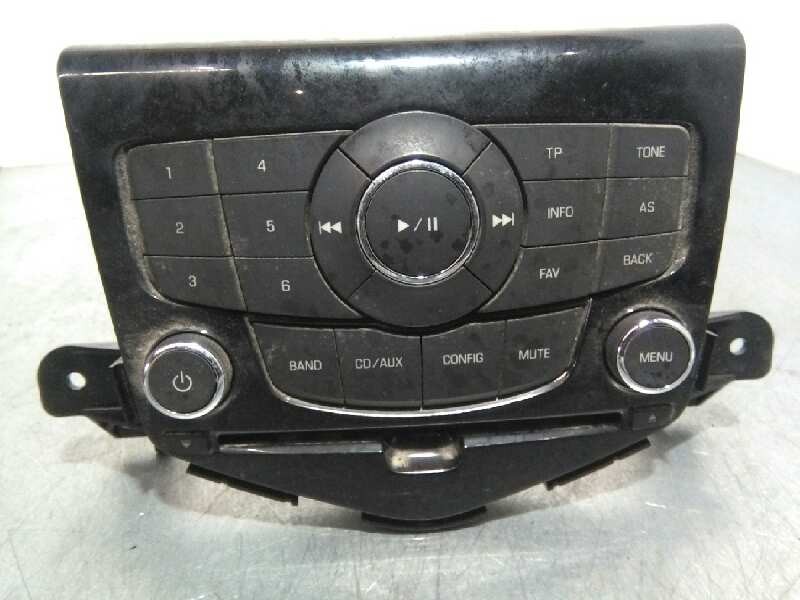Recambio de sistema audio / radio cd para chevrolet cruze ls+ referencia OEM IAM 94563271  BOTONERA