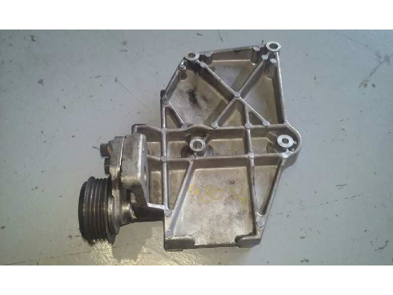 Recambio de soporte para volkswagen passat berlina (3b2) berlina referencia OEM IAM   
